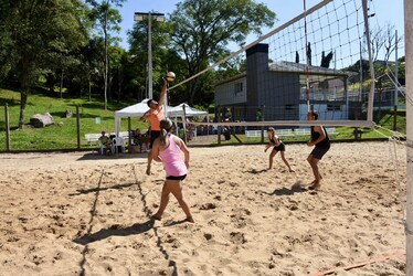 Torneio de Vôlei de Praia Pais e Filhos
