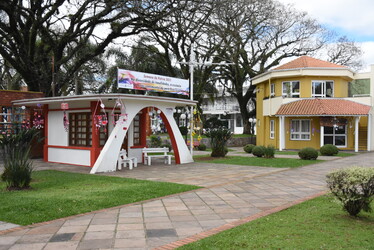 Projeto Escolar | Cores e Sentimentos