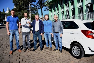 Prefeitura de Cotiporã adquire veículo para o Departamento de Meio Ambiente