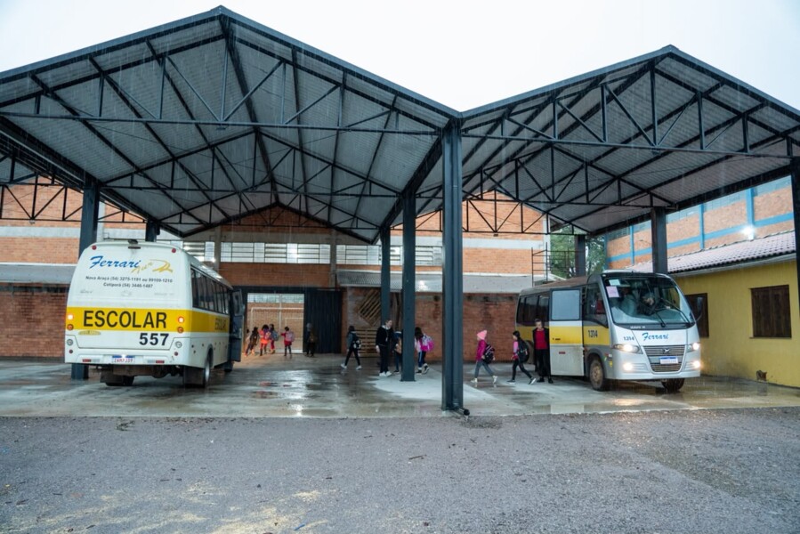 Nova estrutura na EMEF Caminhos do Saber amplia segurança e conforto para estudantes